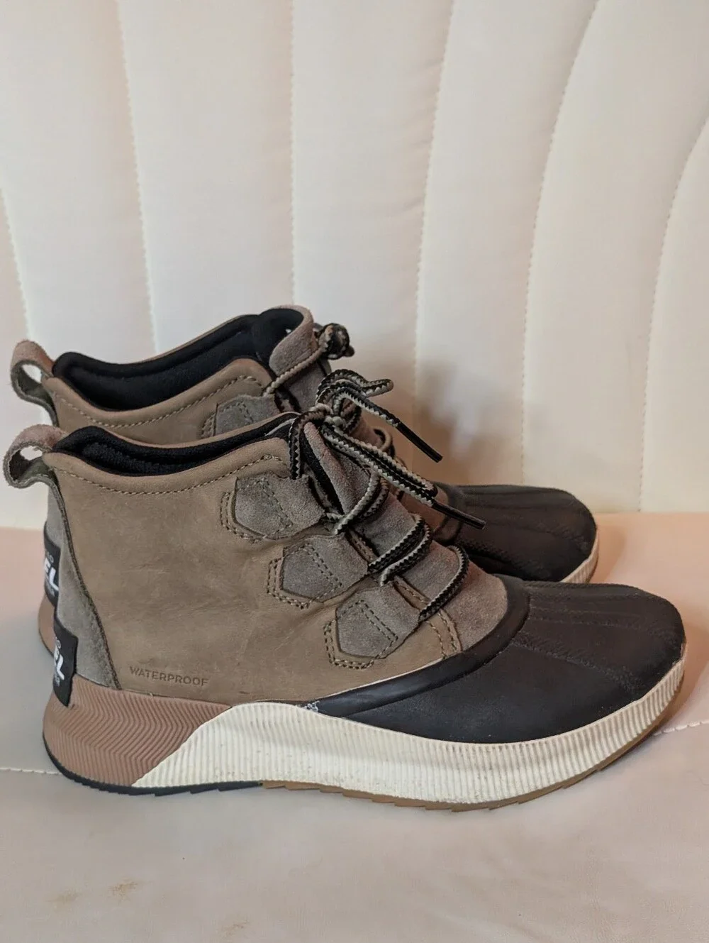 Sorel Women's Out 'N About III Classic Boot Size 6